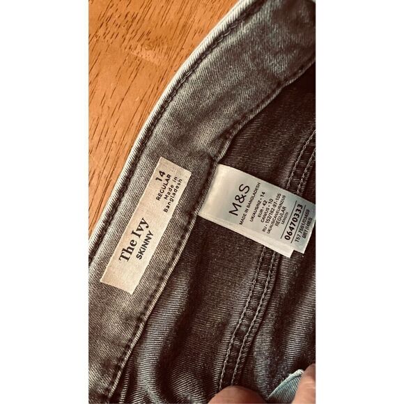 M&S (Marks & Spencer) The Ivy Gray Skinny Jeans Womens Size 14 - Picture 8 of 10